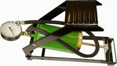 FOOT PUMP WITH PRESSURE GAUGE 1 CYLINDER